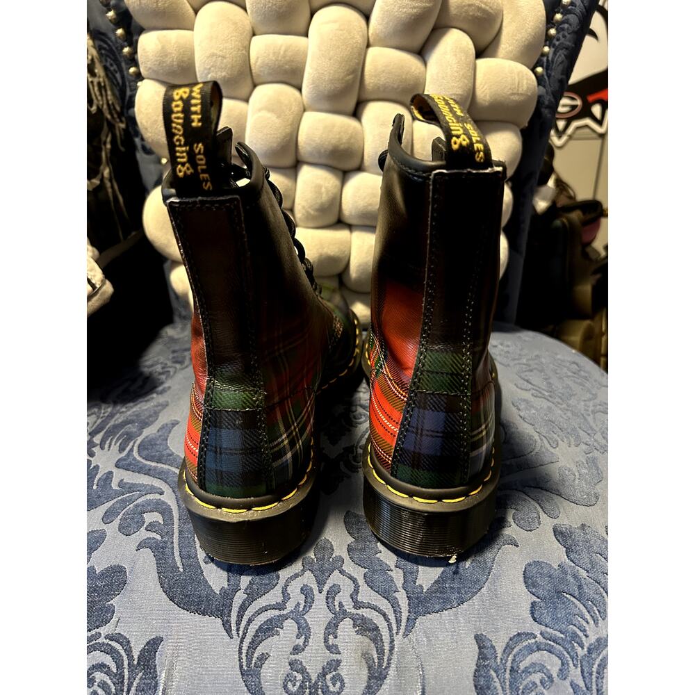 Dr Martens 1460 Tartan Red Green size 7/EU 38 - Picture 4 of 6
